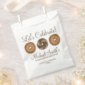 バゲルの卒業お祝いパーティーのためのブランチを祝おう フェイバーバッグ (クリップ留めされた状態)