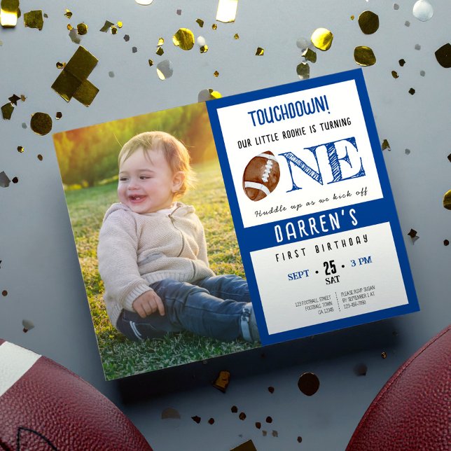 バジェットかわいいサッカー写真少年1歳の誕生日招待状 (クリエイターアップロード済み)