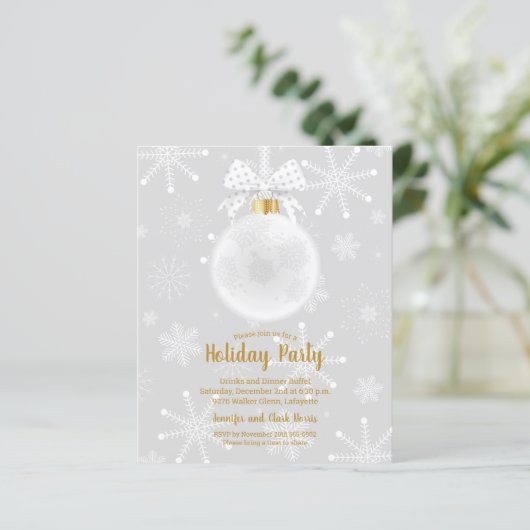 バジェットエレガントオーナメントスノーフレークスホリデー招待状