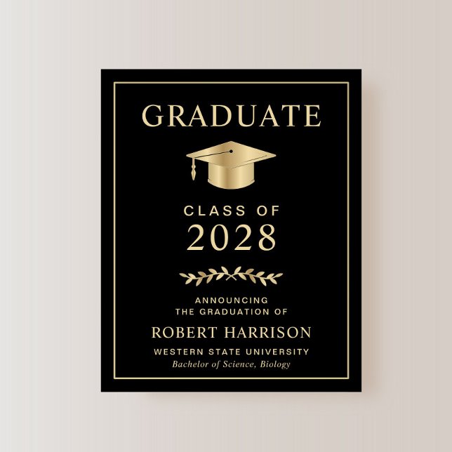 バジェットカレッジブラック金ゴールド卒業発表 (An elegant college graduation announcement to celebrate the graduate's achievements)