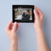 バジェットシンプルシティホワイトメリークリスマスブラックカード チラシ (手)