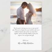 バジェットシンプルフォトコラージュ結婚のサンキューカード (裏面)