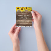 バジェットスウィート16誕生日ひまわり招待状 チラシ (手)