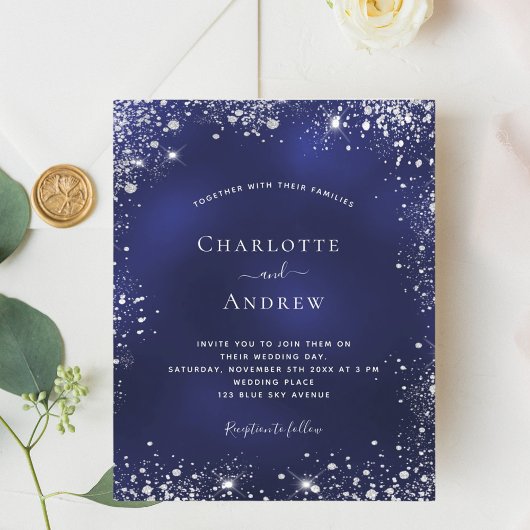 バジェットネイビーブルーシルバーグリッター結婚式招待状