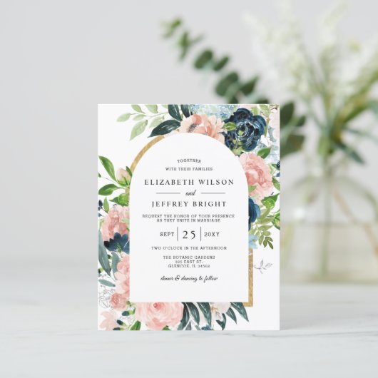 バジェットネイビー赤面フローラアーチ結婚式招待状 (スタンド正面)