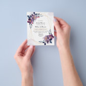 バジェットパープルフローラ水彩ブライダルシャワー チラシ (手)