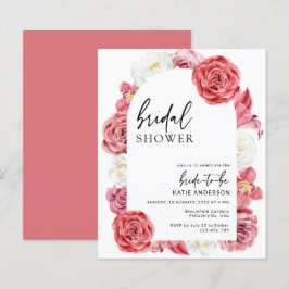 バジェットピンクフローラアーチブライダルシャワー