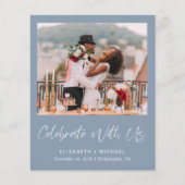 バジェットフォトダスティブルーウェディングレセプション招待状 (正面)