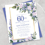 バジェットブルーホワイトフローラ60th誕生日招待状<br><div class="desc">水かわいらし色の白いバラと青い花が金ゴールド枠に濃い緑の離れ色に囲まれている。</div>