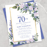 バジェットブルーホワイトフローラ70th誕生日招待状<br><div class="desc">水かわいらし色の白いバラと青い花が金ゴールド枠に濃い緑の離れ色に囲まれている。</div>