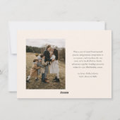 バジェットモダンニュートラル波状2枚の写真クリスマス シーズンカード (裏面)