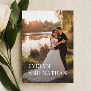 バジェットモダンミニマルなオーバーレイ結婚写真 招待状