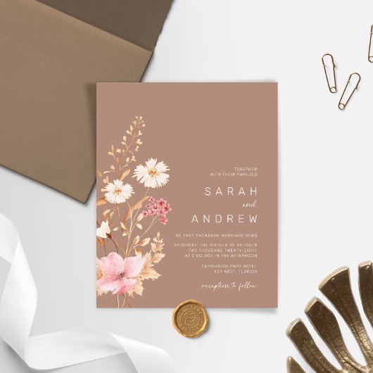 バジェットモダンワイルドフラワーテラコタ庭園の結婚式