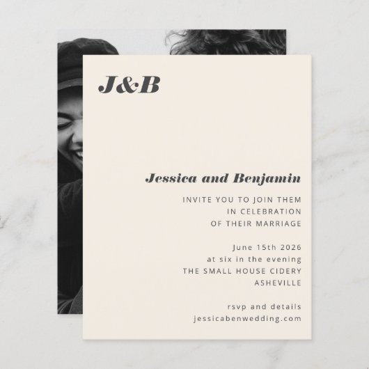 バジェットモノグラムアイボリー写真結婚式招待状 (正面/裏面)