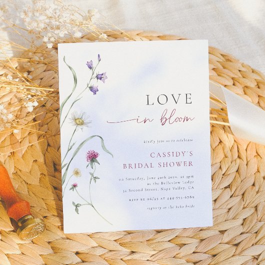 バジェットラブイン開花ワイルドフラワーブライダルシャワー