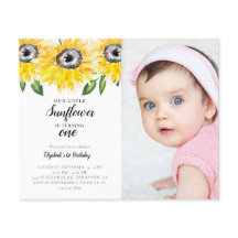 バジェットリトルヒマワリ最初の誕生日1枚の写真