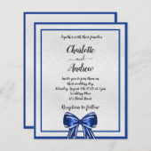 バジェット王室のブルーシルバーボウ結婚式招待状 (正面/裏面)