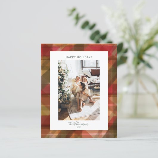 バジェット赤い緑の素朴格子模様の写真クリスマスカード (スタンド正面)