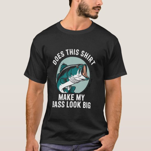 バスが大きく見える?面白い釣り Tシャツ (正面)