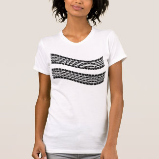 バスの下で投げられる! Tシャツ