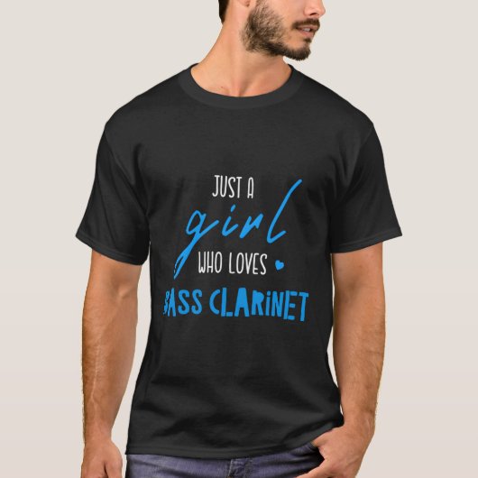 バスクラリネット音楽のバスクラが大好きな女の子 Tシャツ (正面)
