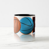 バスケのバスケットボール ツートーンマグカップ (中央)