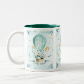 バスケットと春バルーンの復活祭バニー ツートーンマグカップ (左)