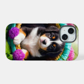バスケットに入ったかわいい子犬 iPhone 15ケース (裏面横)