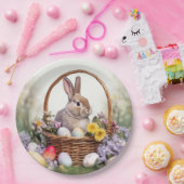 バスケットに入ったイースターバニー ペーパープレート (パーティー)