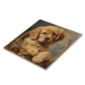 バスケットに入ったゴールデンレトリバーの子犬 タイル (側面)