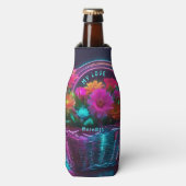 バスケットに入った明るい色の花のモノグラム | ボトルクーラー (ボトル正面)