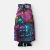 バスケットに入った明るい色の花のモノグラム | ボトルクーラー (裏面)