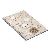 バスケットに入った白いバニーハート ノートブック (右側)