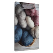 バスケットに入れるクラフトヤーンのスプール クリップボード (右)