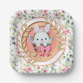 バスケットに座って可愛いイースターバニー ペーパープレート