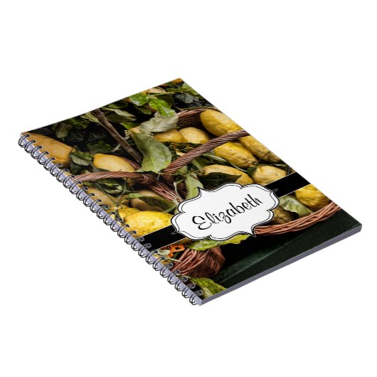 バスケットのエレガントでイタリアンなレモン ノートブック (右側)