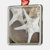 バスケットのヒトデ メタルオーナメント (左)