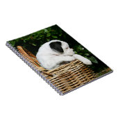 バスケットのボクサーの子犬 ノートブック (右側)