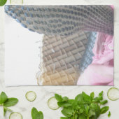 バスケットの中のコブラ アートプリント キッチンタオル (折り畳み)