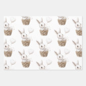 バスケットの赤ちゃんシャワーに白いバニーハート ラッピングペーパーシート (正面2)