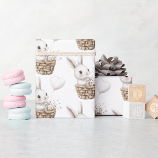 バスケットの赤ちゃんシャワーに白いバニーハート ラッピングペーパー (ベビーシャワー)