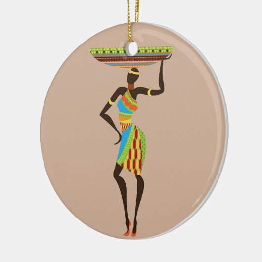 バスケットの部族芸術を持つアフリカの部族の女性 セラミックオーナメント (左)