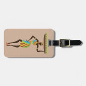 バスケットの部族芸術を持つアフリカの部族の女性 ラゲッジタグ (正面横)