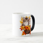 バスケットパーソナライズされたに入ったかわいい子猫 モーフィングマグカップ (正面右)