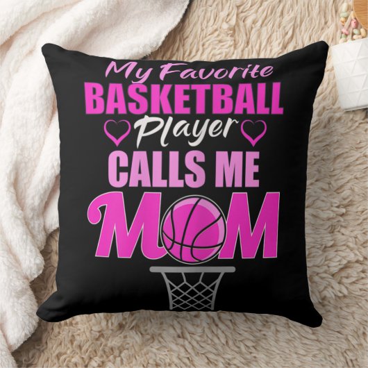 バスケットボールお気に入りの選手がママと呼ぶ女性 クッション (ブランケット)