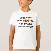 バスケットボールがバスケを守る Tシャツ (正面)