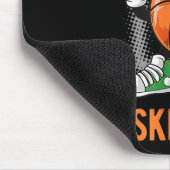 バスケットボールが大好きな少年2 マウスパッド (コーナー)