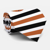 バスケットボールと黒いオレンジ色のストライプ ネクタイ (ロール)