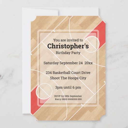 バスケットボールのジャージーがコートの誕生日パーティーで赤 招待状 (裏面)