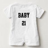 バスケットボールのジャージーのロンパース ベビーTシャツ (裏面)
